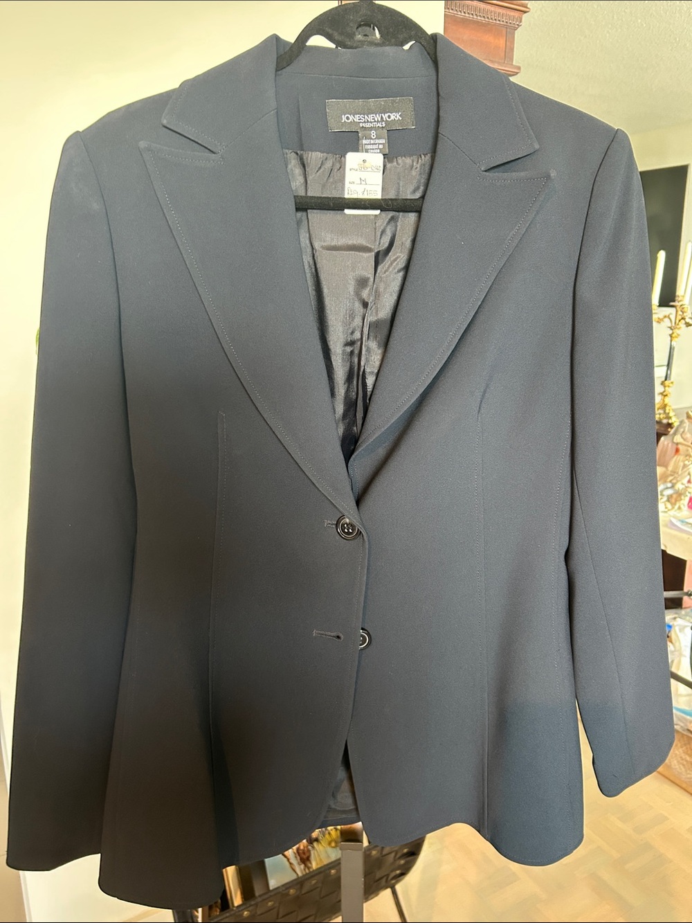 Jones New York Navy Single-Breasted Blazer. Great fit. Business or casual